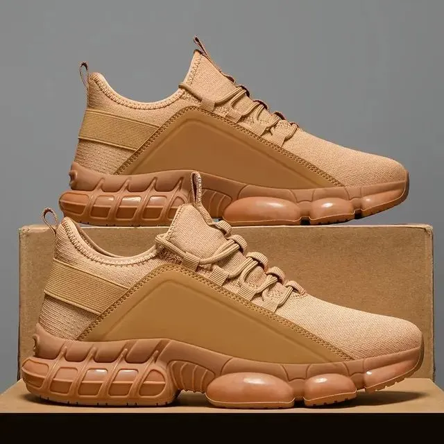 Last SaleMens Lightweight Breathable Low-Top Running Shoes - Image 6